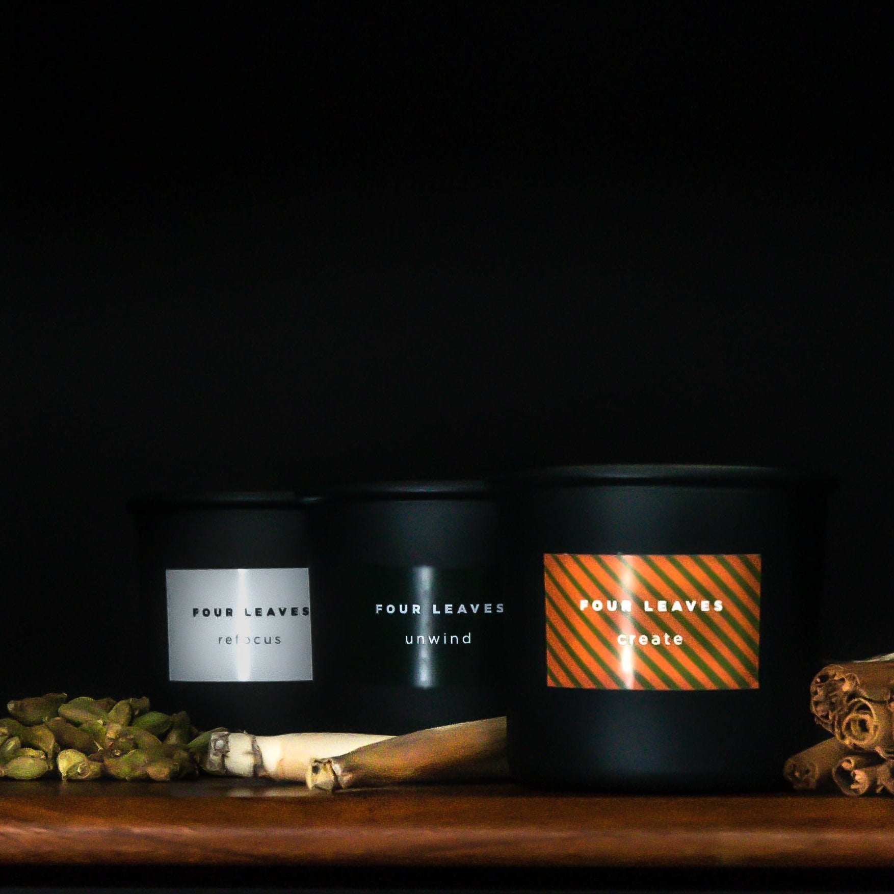 Three scented candles - Four Leaves