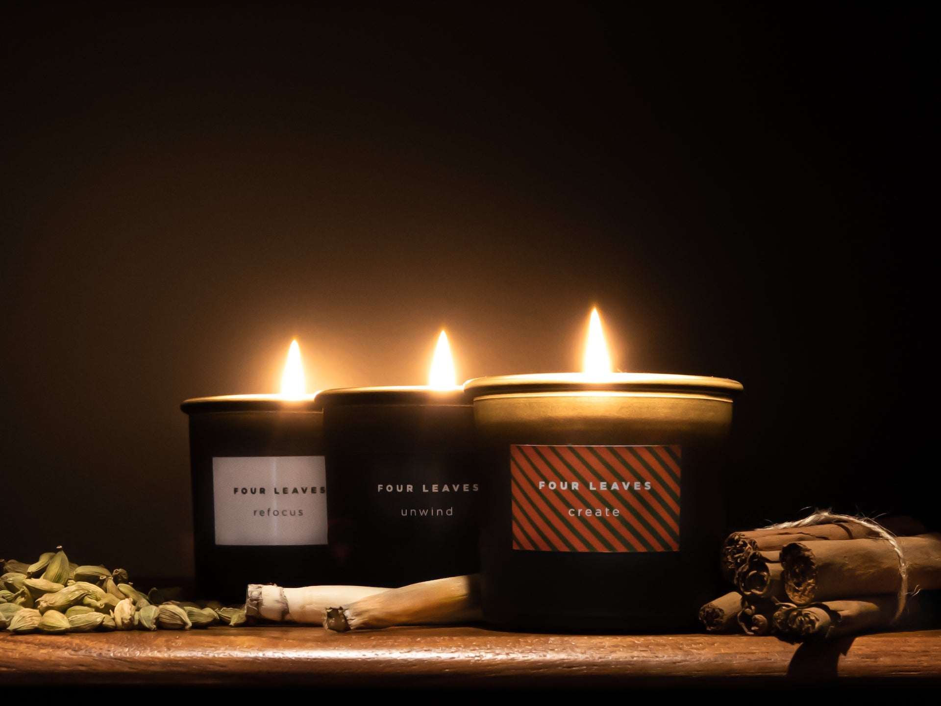 Unwind scented candle - Four Leaves